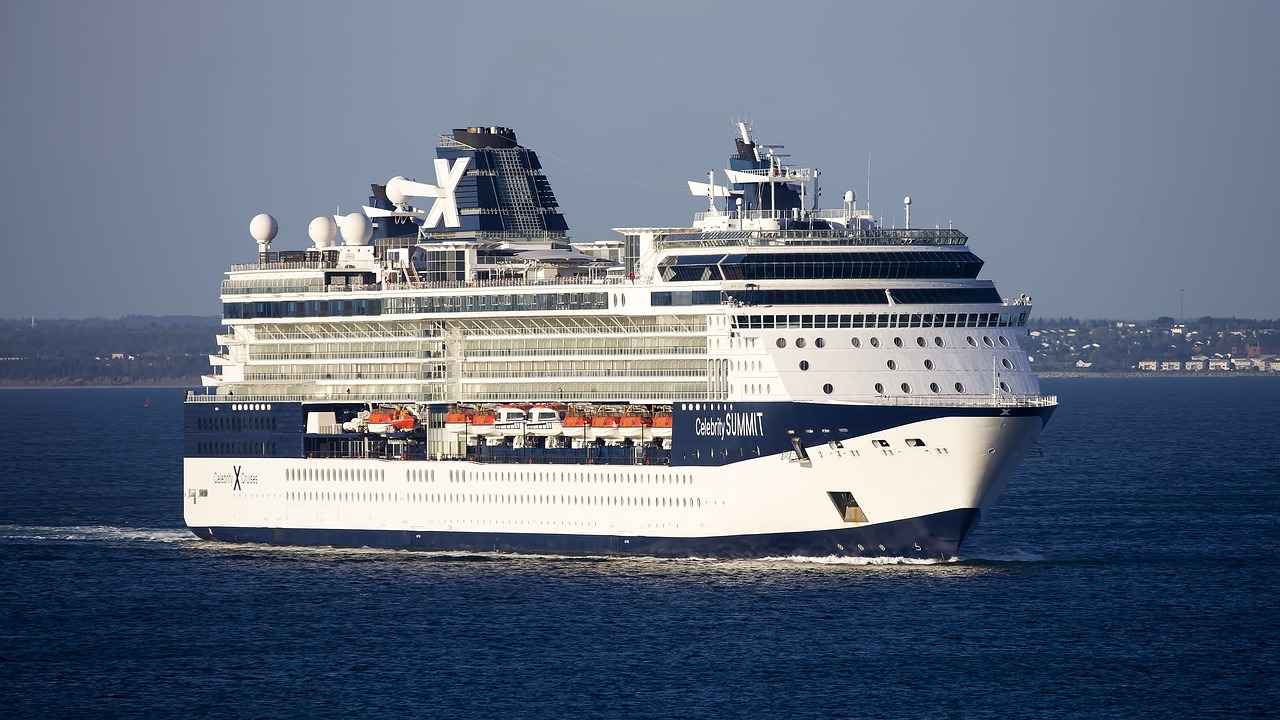 How to Care for Luxury Sleepwear?