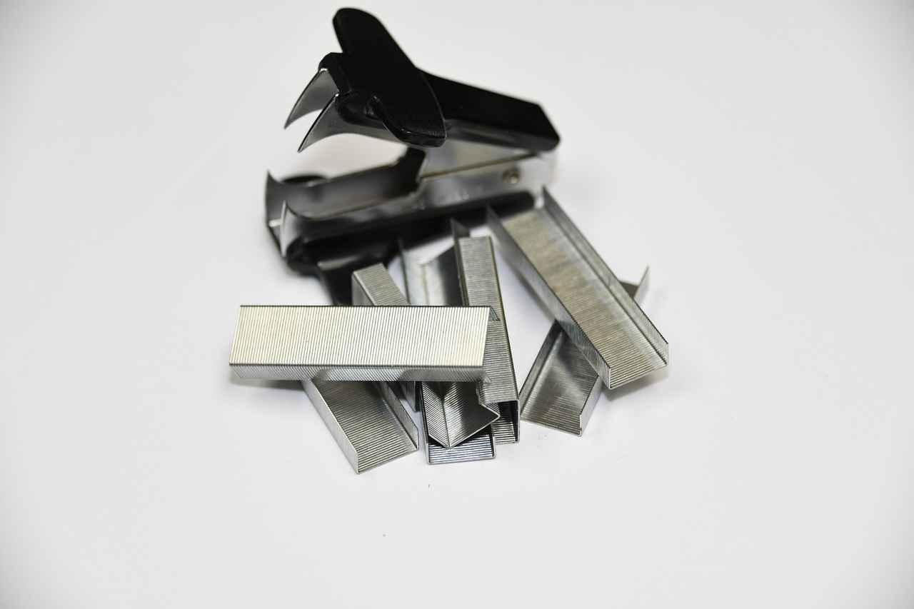 How to Remove Oil and Sweat Stains from Your Favorite Night Dress 5 What Role Does Vinegar Play in Stain Removal?