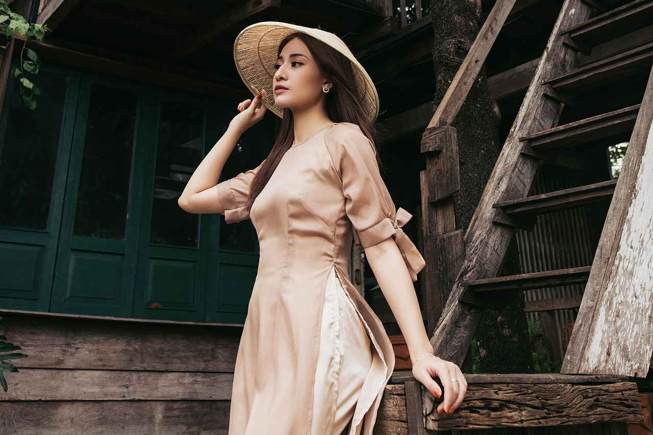 How to Layer a Slip Dress for Different Seasons?