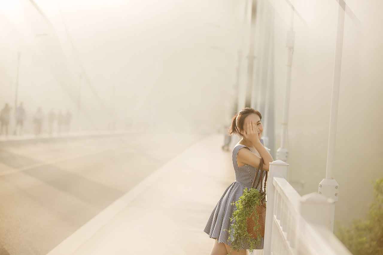 The Royal Influence: How Kate Middleton & Meghan Markle Wear Slip Dresses 2 How Kate Middleton Styles Slip Dresses