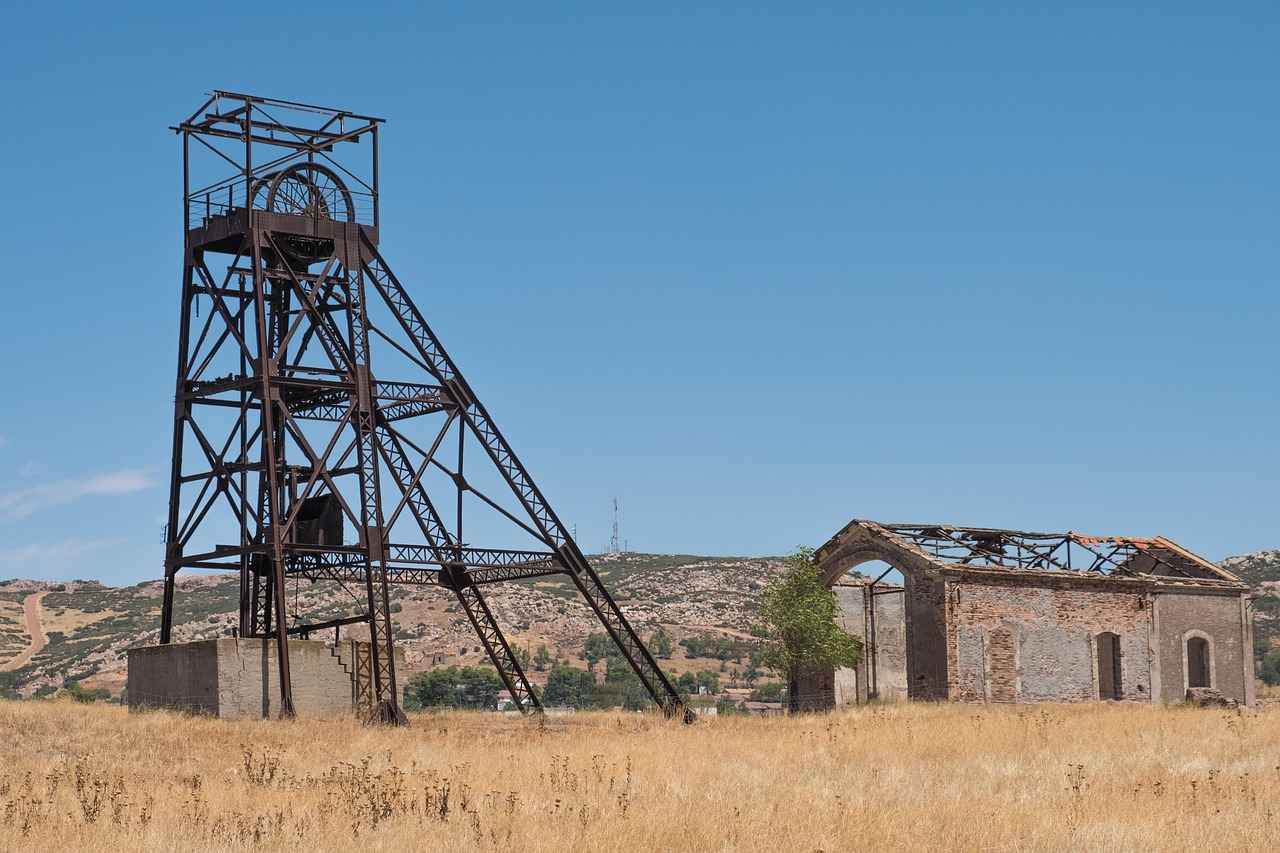 How to Remove Wine Stains from Night Dresses?