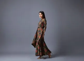 Fashion Through the Times: Evening Styles Inspired by Maghreb Fashion Through the Ages: Evening Styles Inspired by the Maghreb