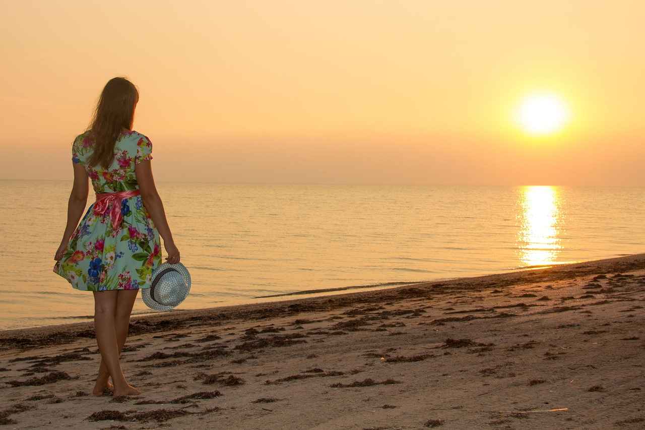 How to Measure Yourself for a Slip Dress?