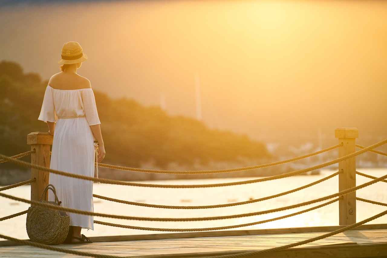 How to Pick the Right Night Dress for a Relaxing Night Routine