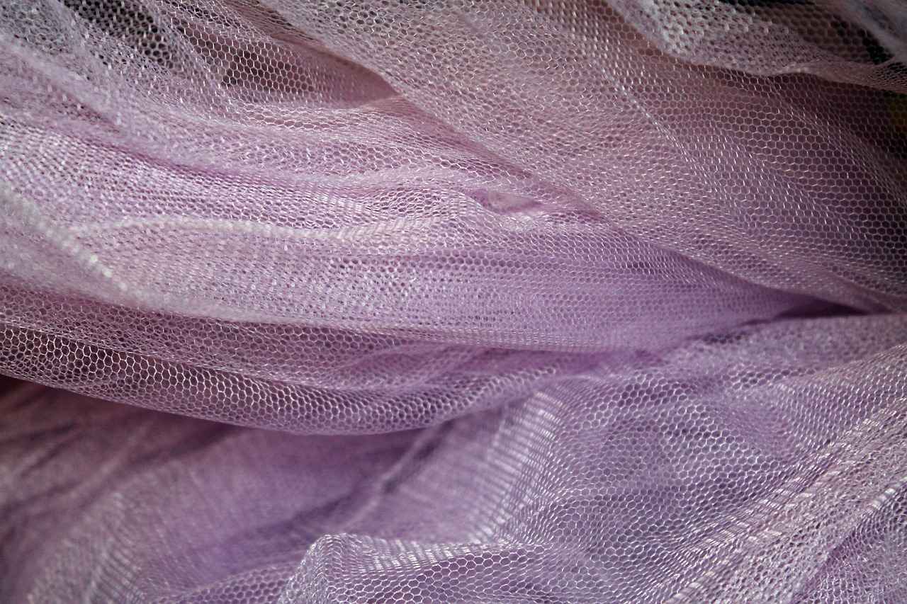 What Fabrics Are Best for Humid Climates?