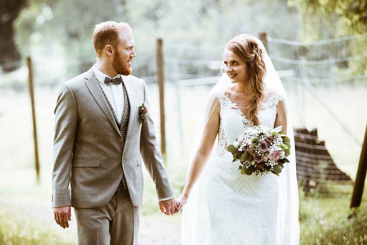 What Are the Top Romantic Night Dress Styles?