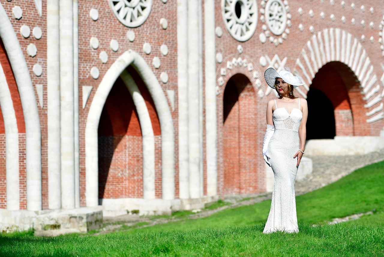 The Ultimate Guide to Wearing a Slip Dress in Every Season